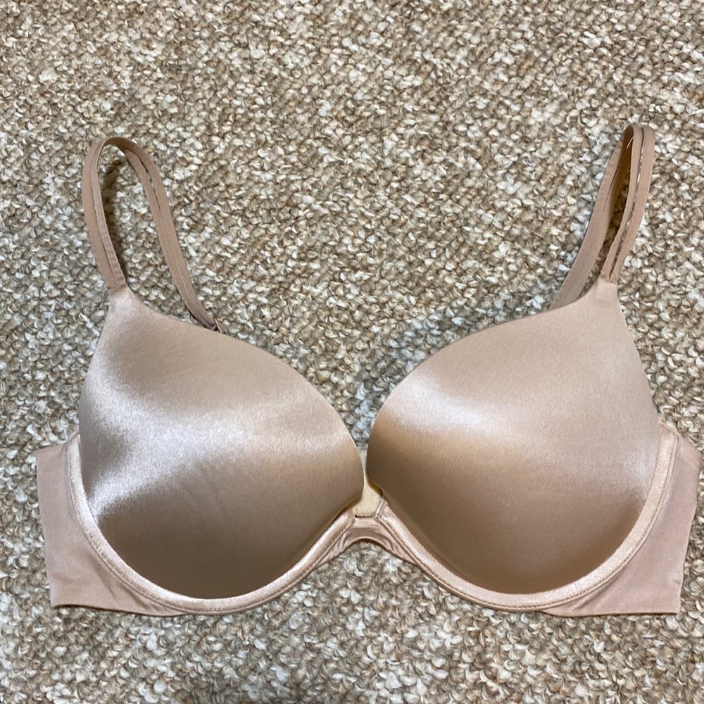 Victoria’s Secret very sexy push-up Bra